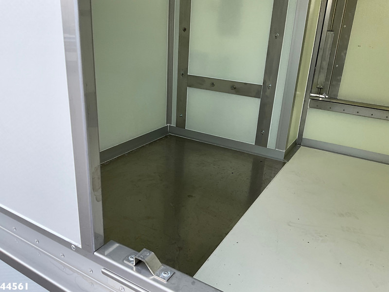 Benne à ordures ménagères Peugeot E-Expert 100% elektrisch kippende zijlader: photos 11 Benne à ordures ménagères Peugeot E-Expert 100% elektrisch kippende zijlader: photos 11