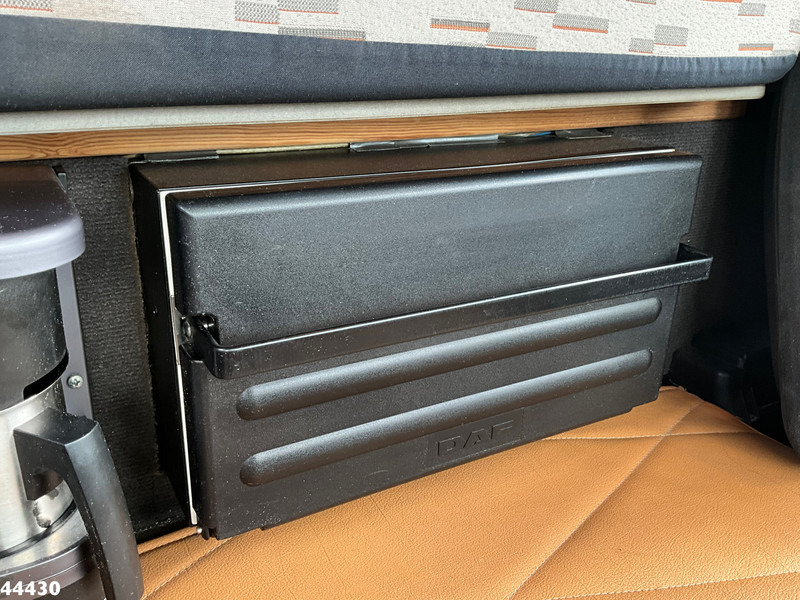 Tracteur routier DAF FAT 85.510 6x4 Euro 6 Retarder Fassi 36 Tonmeter laadkraan: photos 20 Tracteur routier DAF FAT 85.510 6x4 Euro 6 Retarder Fassi 36 Tonmeter laadkraan: photos 20