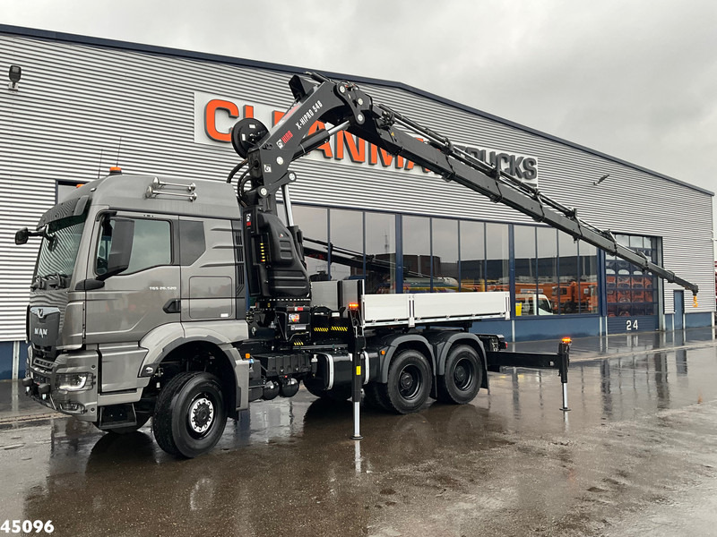 MAN TGS 26.520 Euro 6 6x6 Hiab 54 Tonmeter laadkraan NEW AND UNUSED! - Tracteur routier: photos 1 MAN TGS 26.520 Euro 6 6x6 Hiab 54 Tonmeter laadkraan NEW AND UNUSED! - Tracteur routier: photos 1