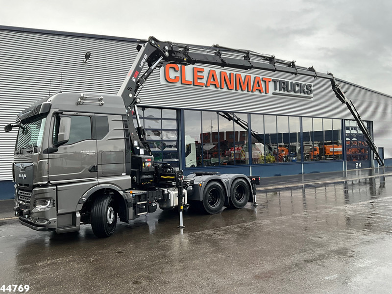 MAN TGX 26.580 6x4 Euro 6 Retarder Hiab 30 Tonmeter laadkraan + Fly-jib New and Unused! - Tracteur routier: photos 1 MAN TGX 26.580 6x4 Euro 6 Retarder Hiab 30 Tonmeter laadkraan + Fly-jib New and Unused! - Tracteur routier: photos 1