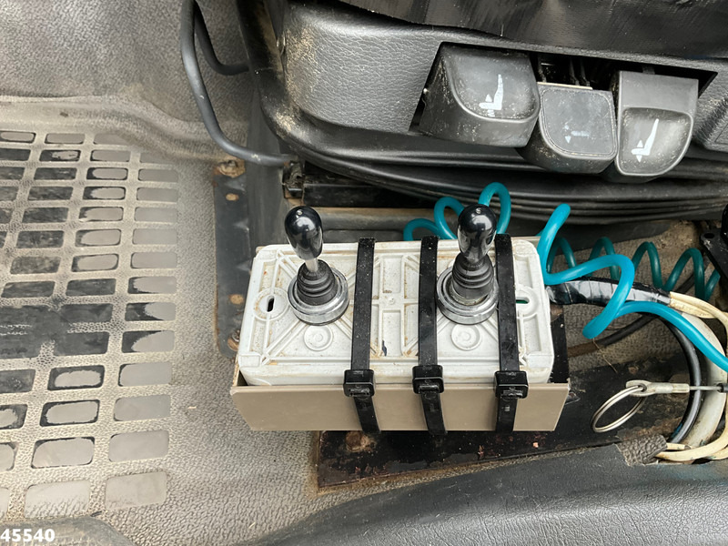 Tracteur routier Volvo FM 340 6x4 Fassi 19 Tonmeter laadkraan: photos 17