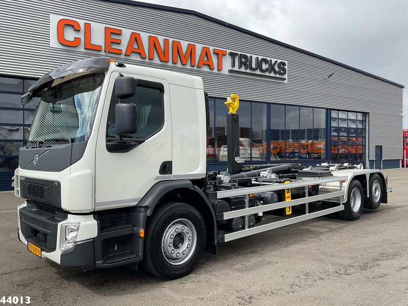 Volvo FE 350 6x2 Hyvalift 26 Ton haakarmsysteem NEW AND UNUSED! - Camion ampliroll: photos 2 Volvo FE 350 6x2 Hyvalift 26 Ton haakarmsysteem NEW AND UNUSED! - Camion ampliroll: photos 2