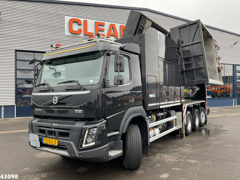 Volvo FMX 540 8x4 Euro 6 MTS Dino “3 Turbines” Saugbagger - Camion vidangeur: photos 1 Volvo FMX 540 8x4 Euro 6 MTS Dino “3 Turbines” Saugbagger - Camion vidangeur: photos 1