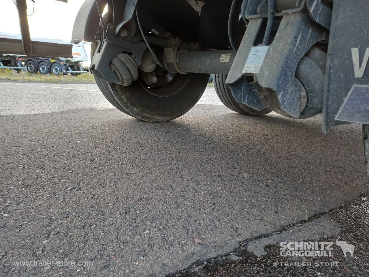 SCHMITZ Auflieger Kipper Alukastenmulde 44m³ - Semi-remorque benne: photos 3 SCHMITZ Auflieger Kipper Alukastenmulde 44m³ - Semi-remorque benne: photos 3