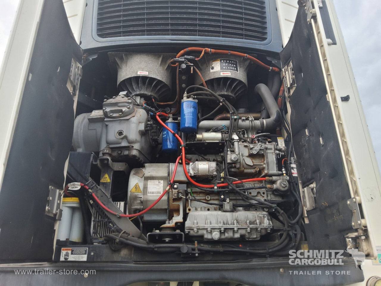 SCHMITZ Auflieger Tiefkühler Multitemp - Semi-remorque isothermique: photos 2 SCHMITZ Auflieger Tiefkühler Multitemp - Semi-remorque isothermique: photos 2