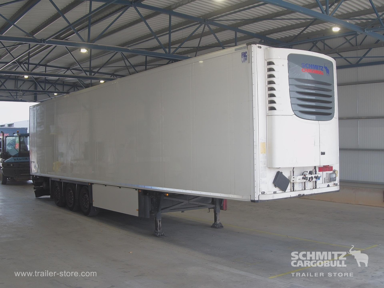 SCHMITZ Semiremolque Frigo Standard - Semi-remorque isothermique: photos 1 SCHMITZ Semiremolque Frigo Standard - Semi-remorque isothermique: photos 1