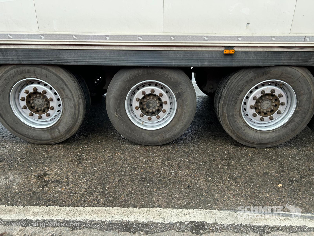 SCHMITZ Reefer Standard - Semi-remorque isothermique: photos 5 SCHMITZ Reefer Standard - Semi-remorque isothermique: photos 5