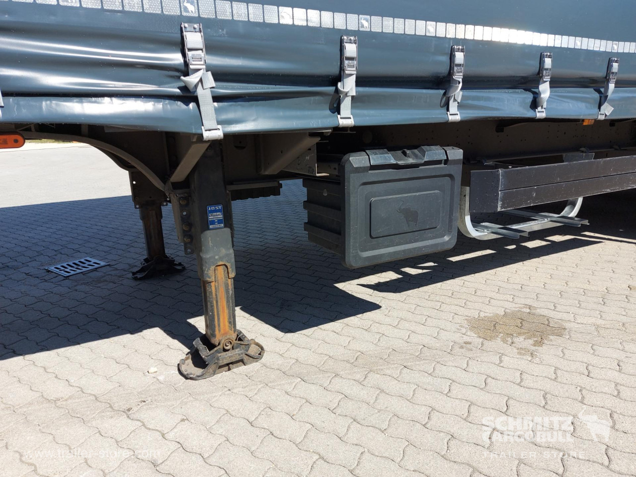 SCHMITZ Curtainsider Mega - Semi-remorque rideaux coulissants: photos 2 SCHMITZ Curtainsider Mega - Semi-remorque rideaux coulissants: photos 2