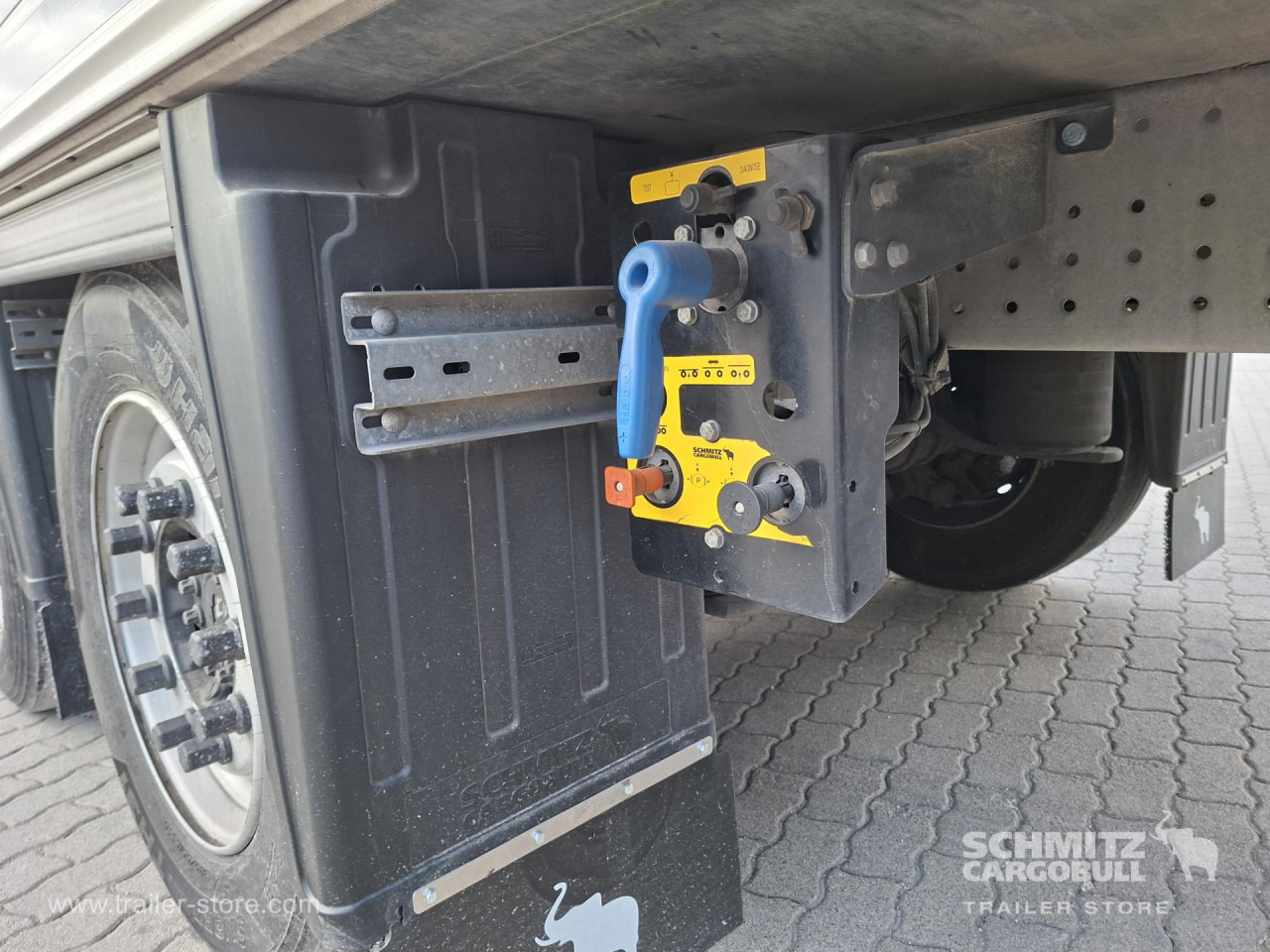 SCHMITZ Reefer Standard - Semi-remorque isothermique: photos 3 SCHMITZ Reefer Standard - Semi-remorque isothermique: photos 3
