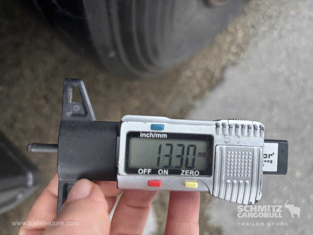 SCHMITZ Curtainsider Mega - Semi-remorque rideaux coulissants: photos 2 SCHMITZ Curtainsider Mega - Semi-remorque rideaux coulissants: photos 2