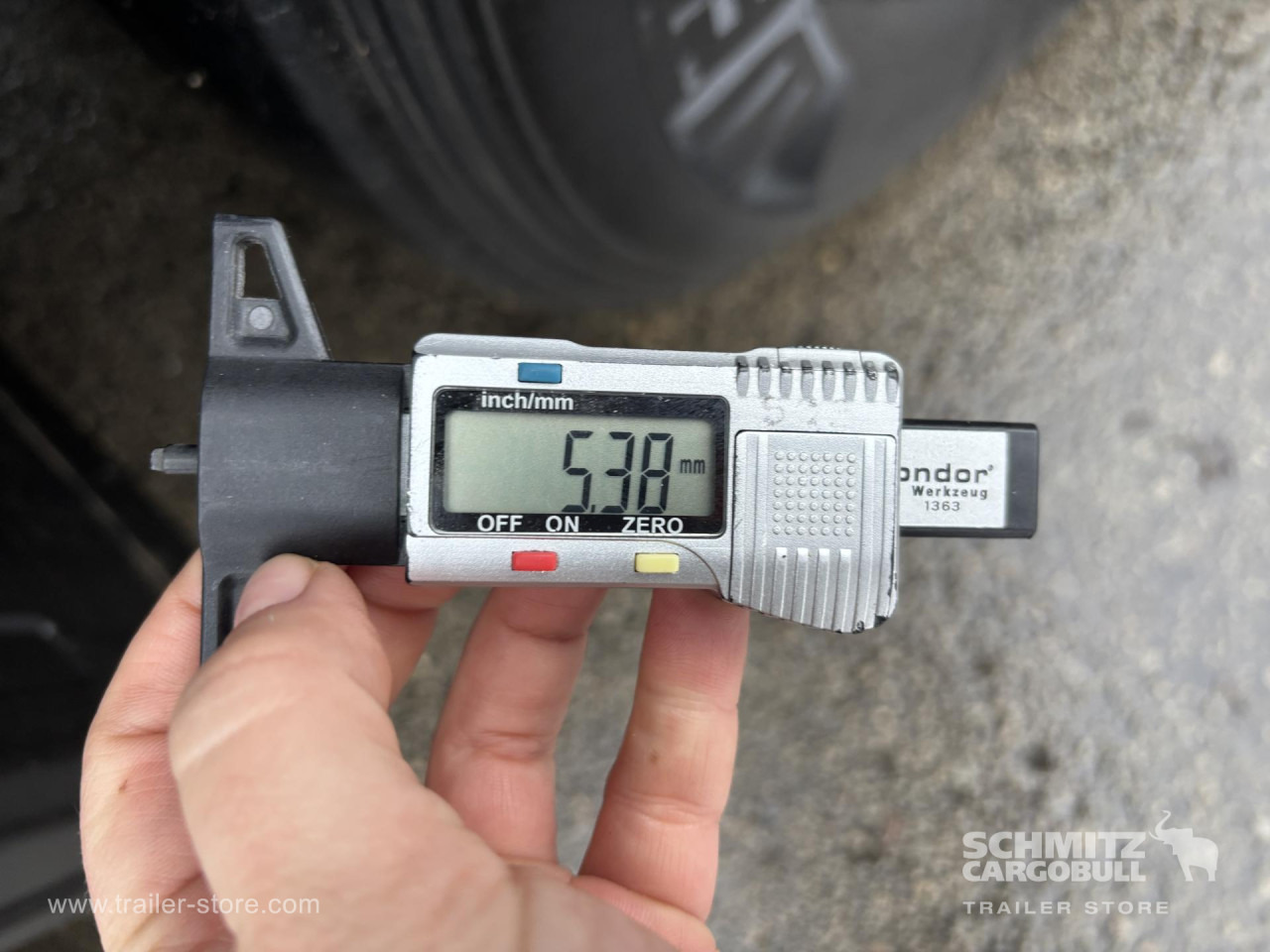 SCHMITZ Curtainsider Mega - Semi-remorque rideaux coulissants: photos 3 SCHMITZ Curtainsider Mega - Semi-remorque rideaux coulissants: photos 3