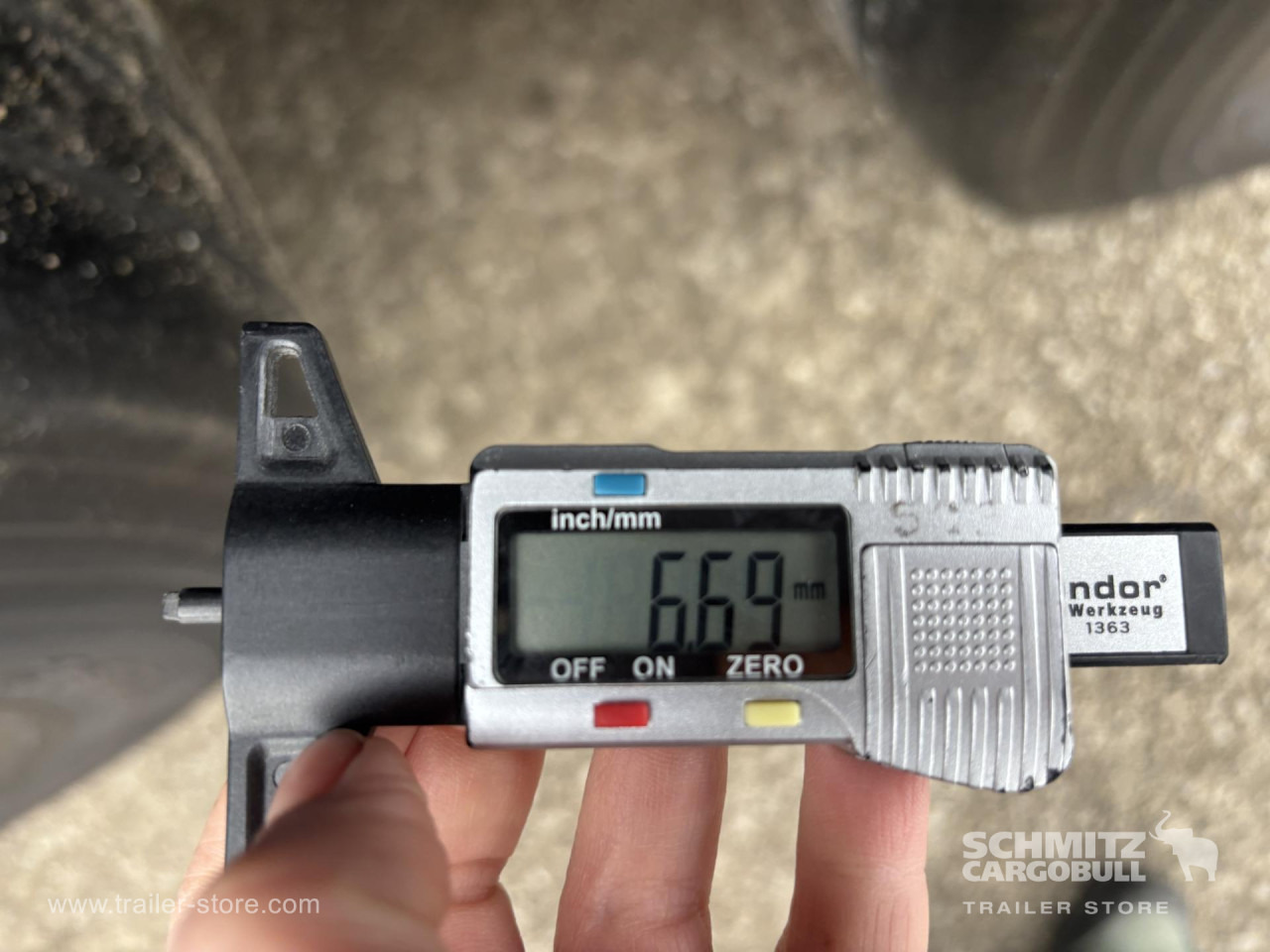 SCHMITZ Curtainsider Standard - Semi-remorque rideaux coulissants: photos 2 SCHMITZ Curtainsider Standard - Semi-remorque rideaux coulissants: photos 2