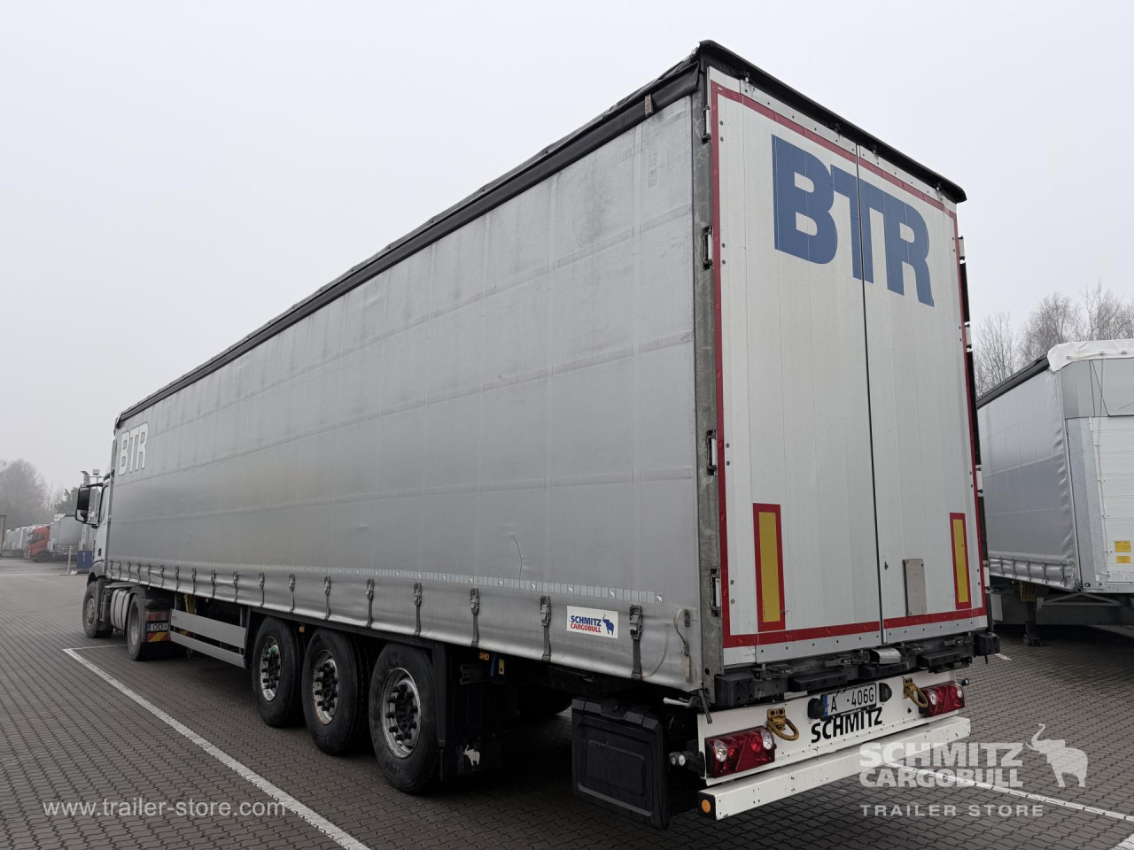 SCHMITZ Curtainsider Standard - Semi-remorque rideaux coulissants: photos 3 SCHMITZ Curtainsider Standard - Semi-remorque rideaux coulissants: photos 3