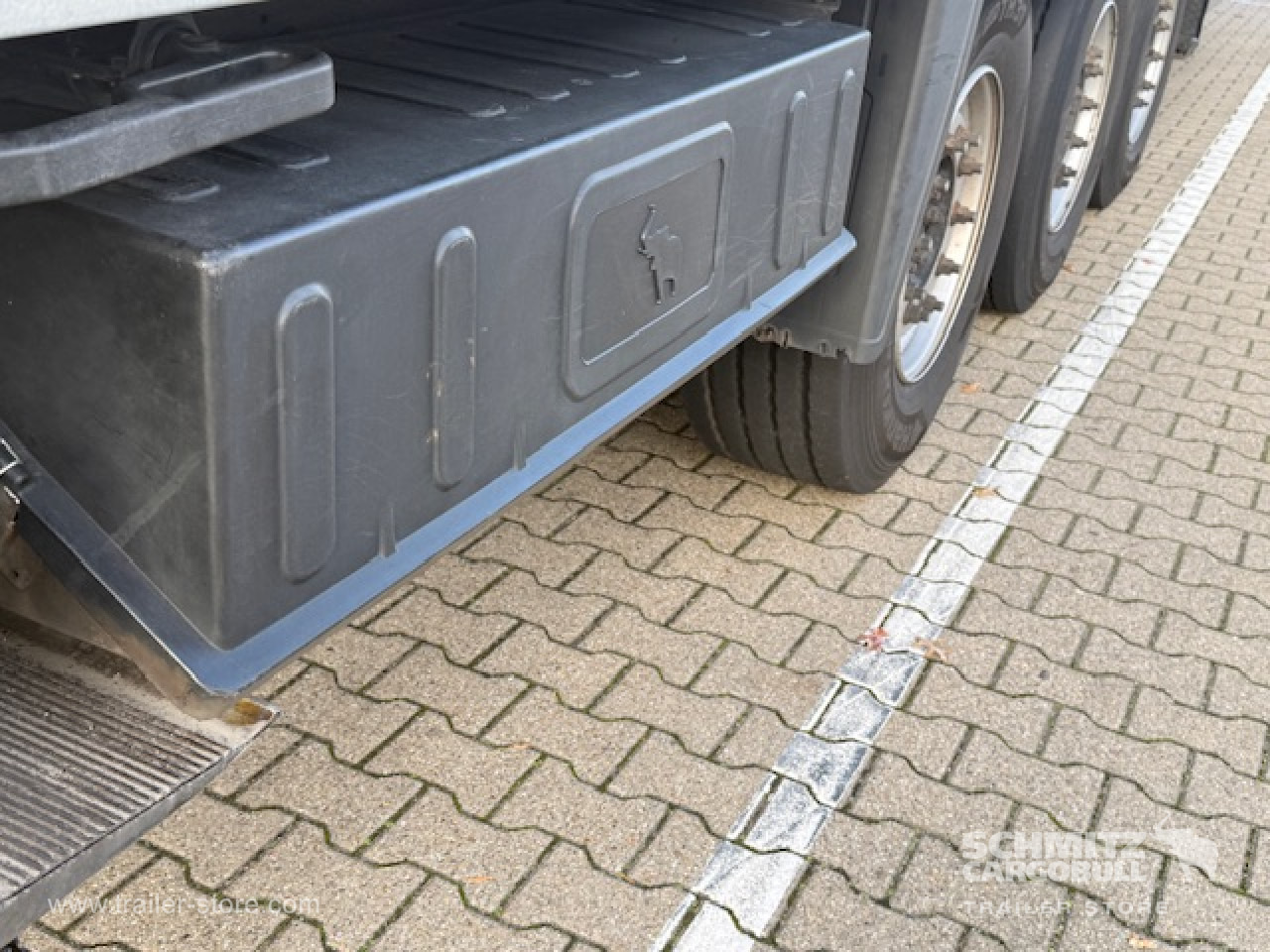 SCHMITZ Oplegger Kasten Standard Taillift - Semi-remorque fourgon: photos 2 SCHMITZ Oplegger Kasten Standard Taillift - Semi-remorque fourgon: photos 2