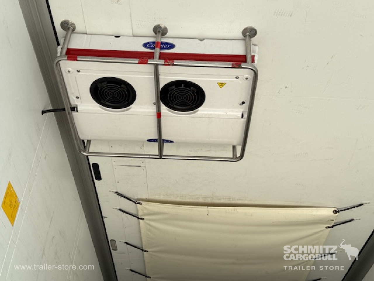 SCHMITZ Oplegger Vries Multitemp - Semi-remorque isothermique: photos 2 SCHMITZ Oplegger Vries Multitemp - Semi-remorque isothermique: photos 2