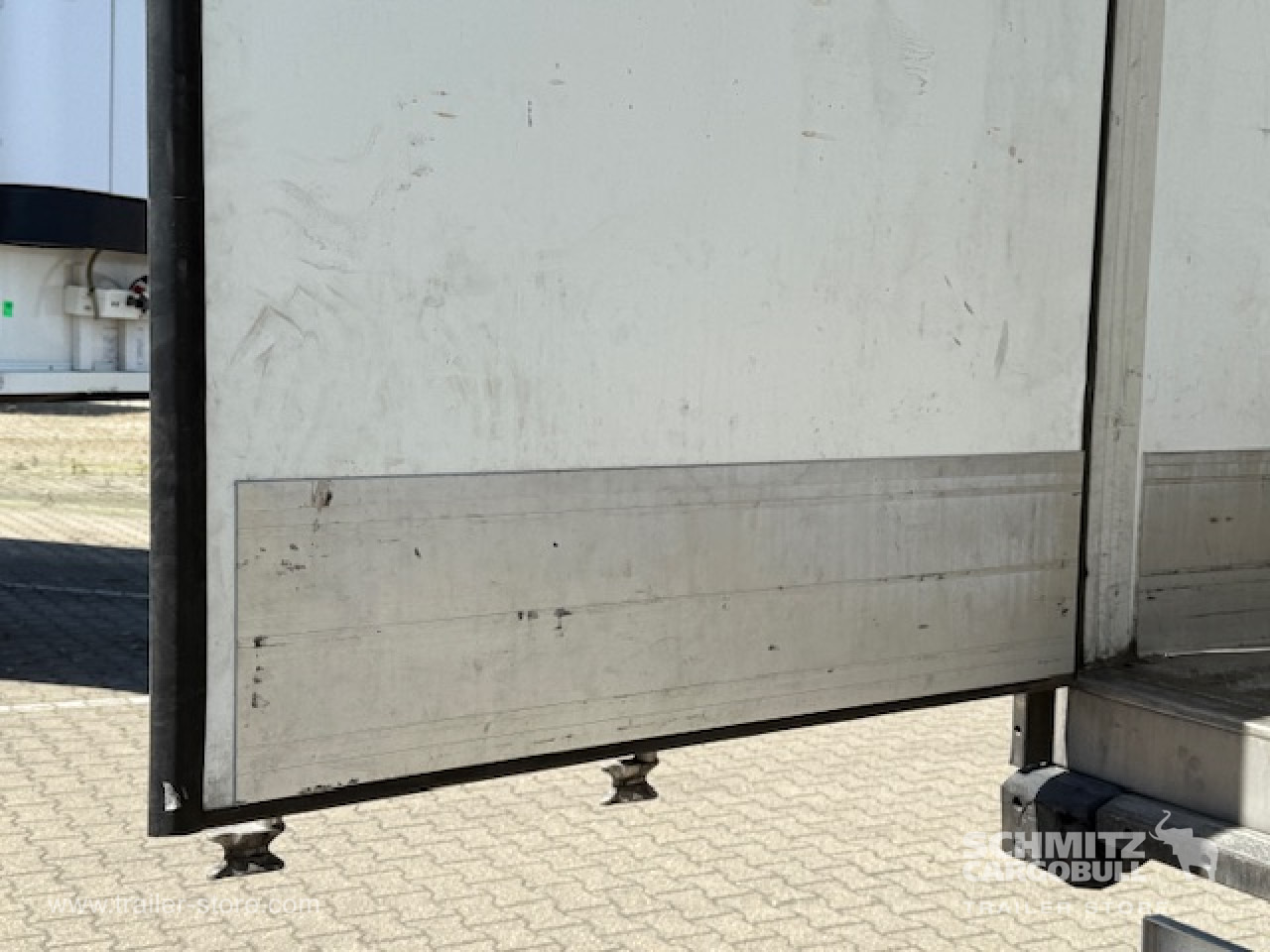 SCHMITZ Oplegger Vries Multitemp - Semi-remorque isothermique: photos 4 SCHMITZ Oplegger Vries Multitemp - Semi-remorque isothermique: photos 4