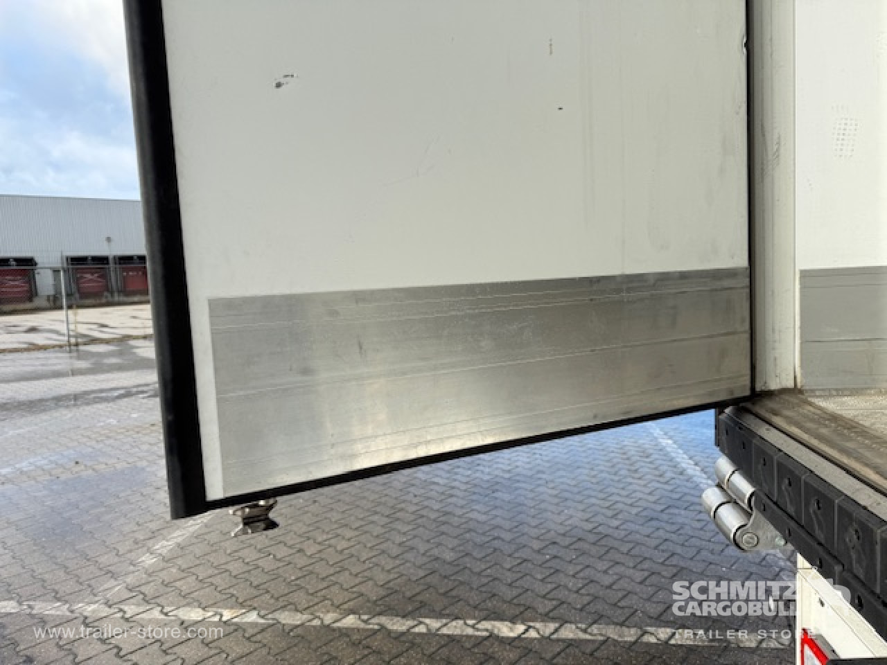SCHMITZ Oplegger Vries Standard Double deck - Semi-remorque isothermique: photos 4 SCHMITZ Oplegger Vries Standard Double deck - Semi-remorque isothermique: photos 4