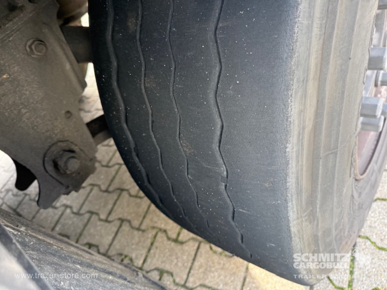SCHMITZ Oplegger Vries Standard - Semi-remorque isothermique: photos 3 SCHMITZ Oplegger Vries Standard - Semi-remorque isothermique: photos 3