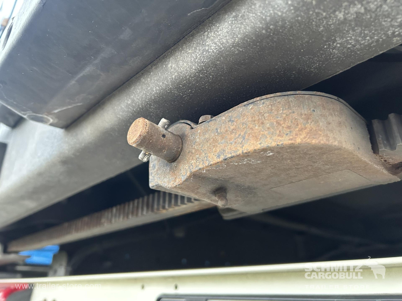 SCHMITZ Curtainsider Mega - Semi-remorque rideaux coulissants: photos 5 SCHMITZ Curtainsider Mega - Semi-remorque rideaux coulissants: photos 5