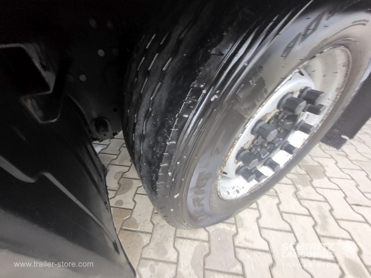 SCHMITZ Curtainsider Mega - Semi-remorque rideaux coulissants: photos 3 SCHMITZ Curtainsider Mega - Semi-remorque rideaux coulissants: photos 3