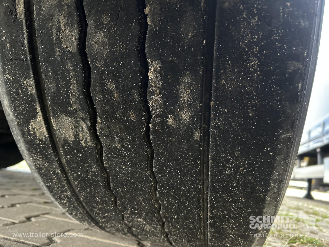 SCHMITZ Curtainsider Mega - Semi-remorque rideaux coulissants: photos 4 SCHMITZ Curtainsider Mega - Semi-remorque rideaux coulissants: photos 4