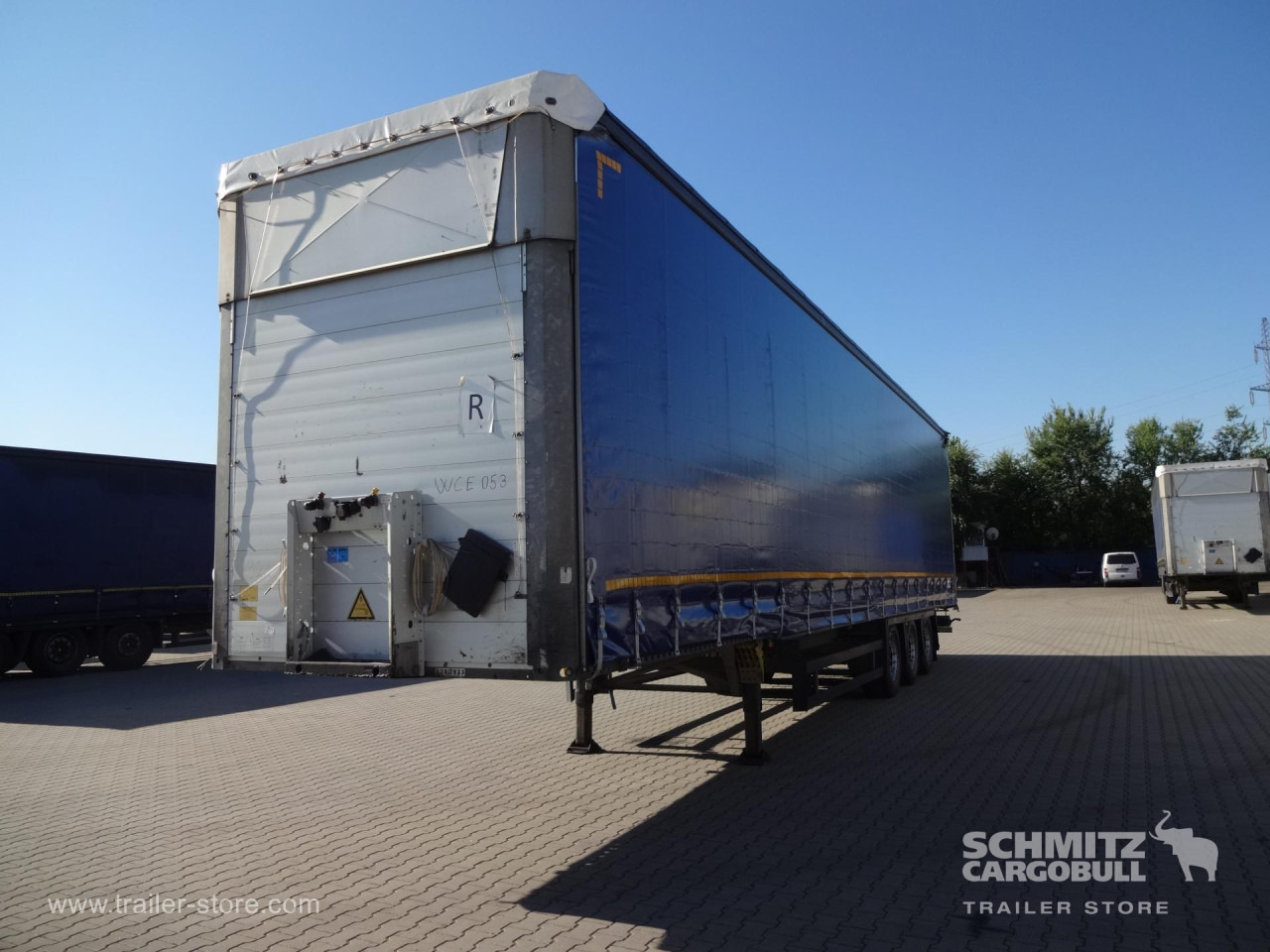 SCHMITZ Curtainsider Varios - Semi-remorque rideaux coulissants: photos 4 SCHMITZ Curtainsider Varios - Semi-remorque rideaux coulissants: photos 4