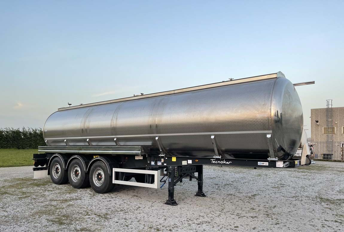 Bata CISTERNA MODELLO STANDARD NON ISOLATA 31.000LT NUOVA - Semi-remorque citerne: photos 4 Bata CISTERNA MODELLO STANDARD NON ISOLATA 31.000LT NUOVA - Semi-remorque citerne: photos 4