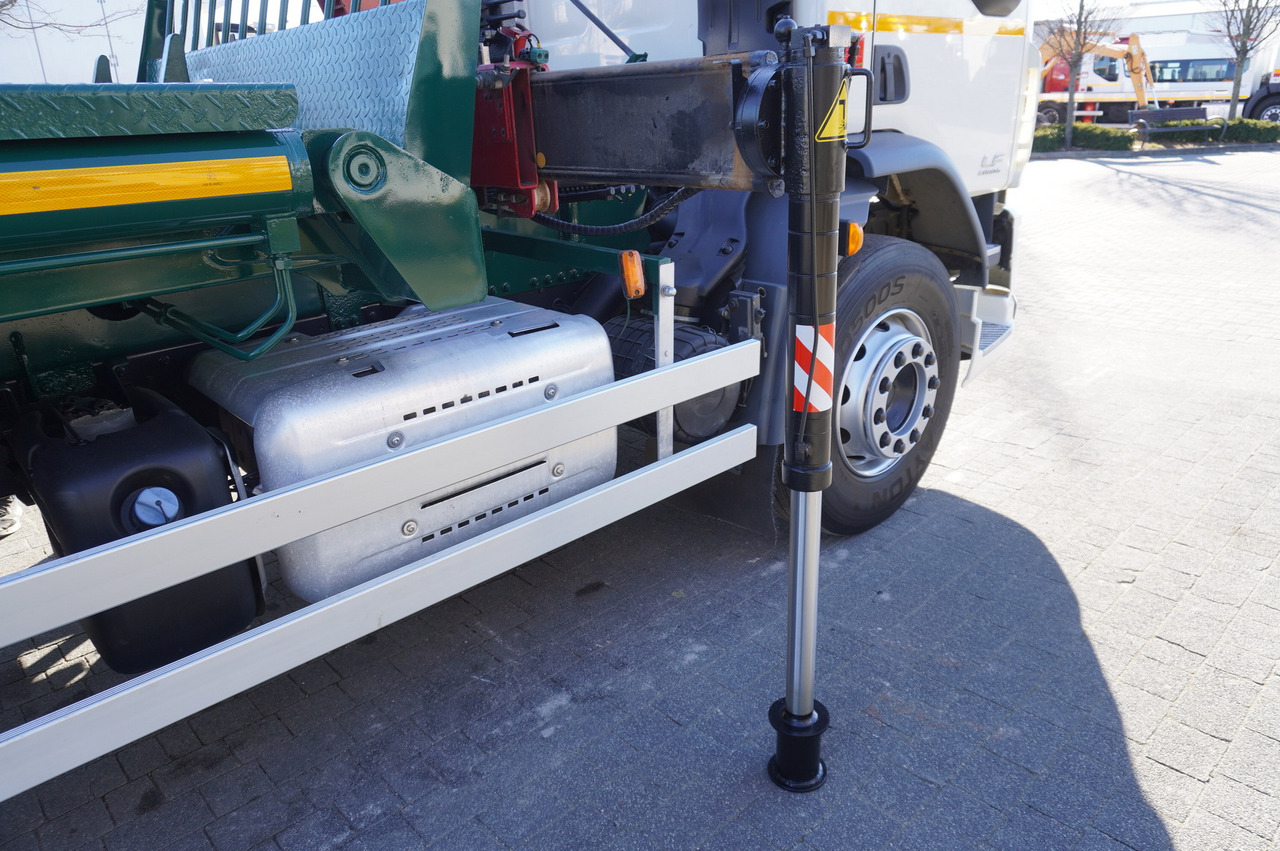 DAF LF 18.310 E6 / Skip loader Fornal NKR 130V / HDS HMF 735 K2 / Manual gearbox — crédit-bail DAF LF 18.310 E6 / Skip loader Fornal NKR 130V / HDS HMF 735 K2 / Manual gearbox: photos 19