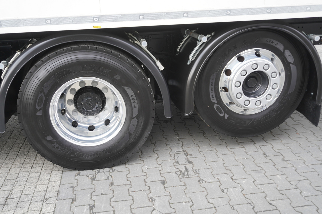 Camion frigorifique neuf DAF NEW XG 480 6×2 / 2025 / KRONE 20 EPAL Doppelstock Refrigerator / Thermoking T-1000R / No mileage / steered axle: photos 11 Camion frigorifique neuf DAF NEW XG 480 6×2 / 2025 / KRONE 20 EPAL Doppelstock Refrigerator / Thermoking T-1000R / No mileage / steered axle: photos 11