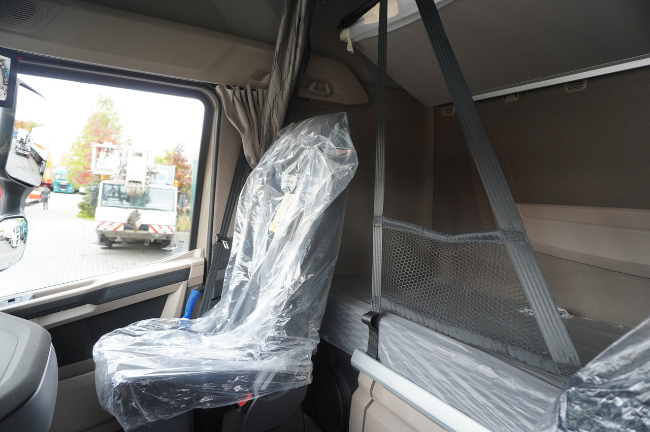 Camion frigorifique neuf DAF NEW XG 480 6×2 / 2025 / KRONE 20 EPAL Doppelstock Refrigerator / Thermoking T-1000R / No mileage / steered axle: photos 22 Camion frigorifique neuf DAF NEW XG 480 6×2 / 2025 / KRONE 20 EPAL Doppelstock Refrigerator / Thermoking T-1000R / No mileage / steered axle: photos 22