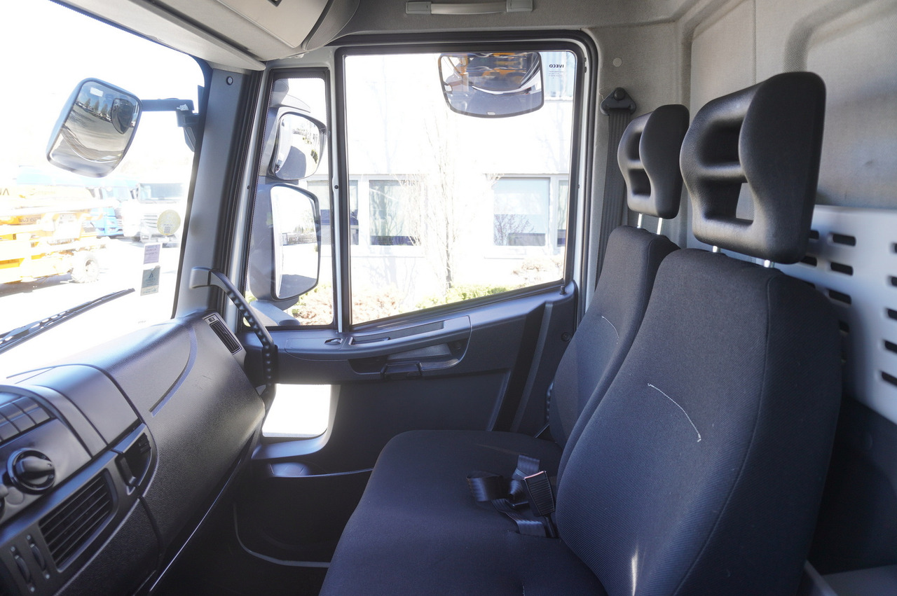 Camion fourgon IVECO 120-190 / 160 thousand km !!! / Box 18 EPAL / Dhollandia lift 1500 kg: photos 12