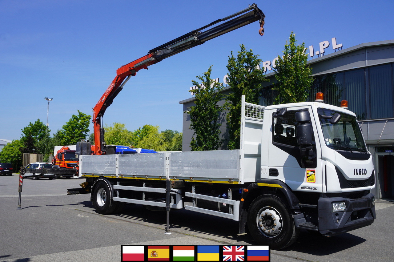 IVECO EUROCARGO 190-280L / FASSI F135A / 8 M / Lift cap. 5580 kg - Camion grue: photos 1 IVECO EUROCARGO 190-280L / FASSI F135A / 8 M / Lift cap. 5580 kg - Camion grue: photos 1
