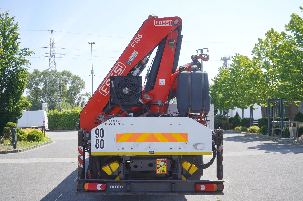 IVECO EUROCARGO 190-280L / FASSI F135A / 8 M / Lift cap. 5580 kg - Camion plateau, Camion grue: photos 5 IVECO EUROCARGO 190-280L / FASSI F135A / 8 M / Lift cap. 5580 kg - Camion plateau, Camion grue: photos 5