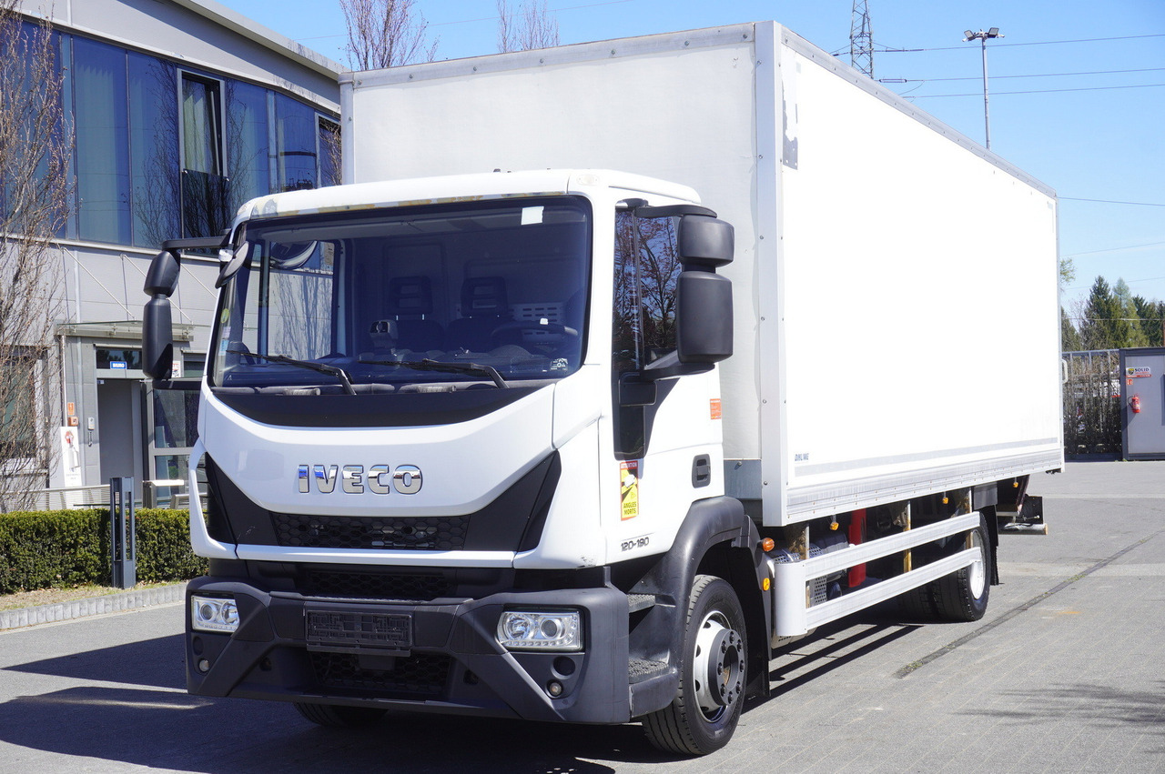 IVECO Eurocargo 120-190 / 160 thousand km !!! / Box 18 EPAL / Dhollandia lift 1500 kg - Camion fourgon: photos 1 IVECO Eurocargo 120-190 / 160 thousand km !!! / Box 18 EPAL / Dhollandia lift 1500 kg - Camion fourgon: photos 1