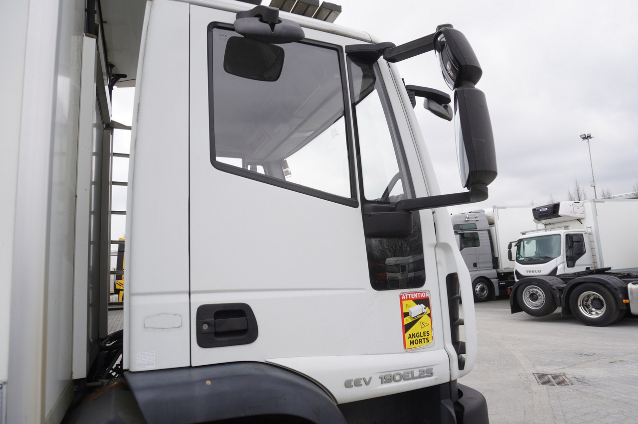 IVECO Eurocargo 190el25 EEV / 55 tho. km !!! / Refrigerator 21 EPAL / Carrier Supra 950 - 425 h — crédit-bail IVECO Eurocargo 190el25 EEV / 55 tho. km !!! / Refrigerator 21 EPAL / Carrier Supra 950 - 425 h: photos 14 IVECO Eurocargo 190el25 EEV / 55 tho. km !!! / Refrigerator 21 EPAL / Carrier Supra 950 - 425 h — crédit-bail IVECO Eurocargo 190el25 EEV / 55 tho. km !!! / Refrigerator 21 EPAL / Carrier Supra 950 - 425 h: photos 14