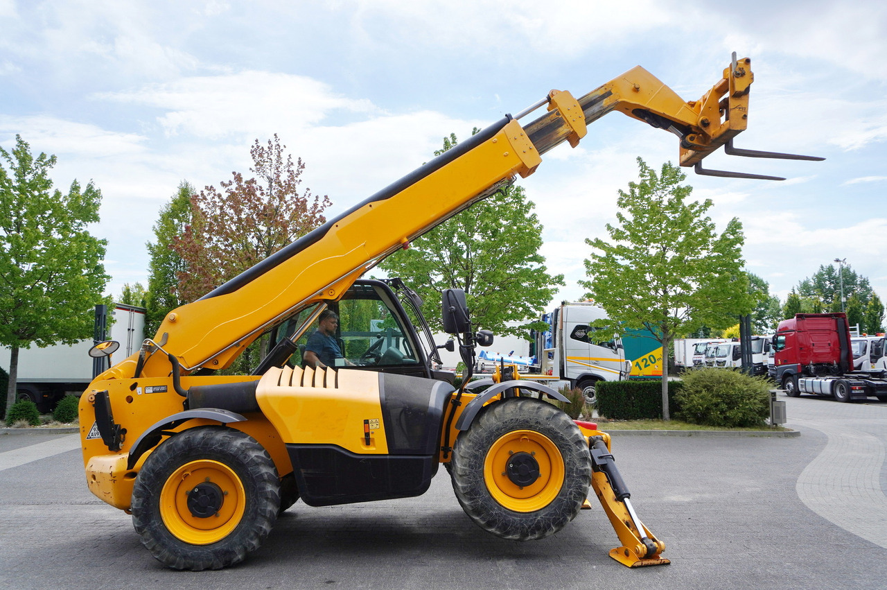 JCB 540-140 telescopic loader / 14 m range / 1800 MTH - Chariot télescopique: photos 5 JCB 540-140 telescopic loader / 14 m range / 1800 MTH - Chariot télescopique: photos 5