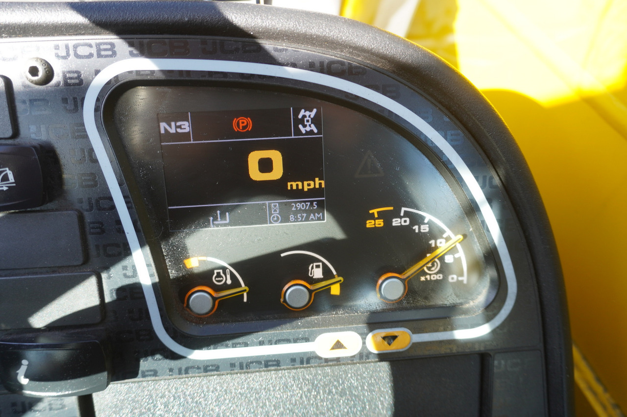 JCB 540-200 Telescopic Loader / 20m / joystick - Chargeuse sur pneus: photos 2 JCB 540-200 Telescopic Loader / 20m / joystick - Chargeuse sur pneus: photos 2