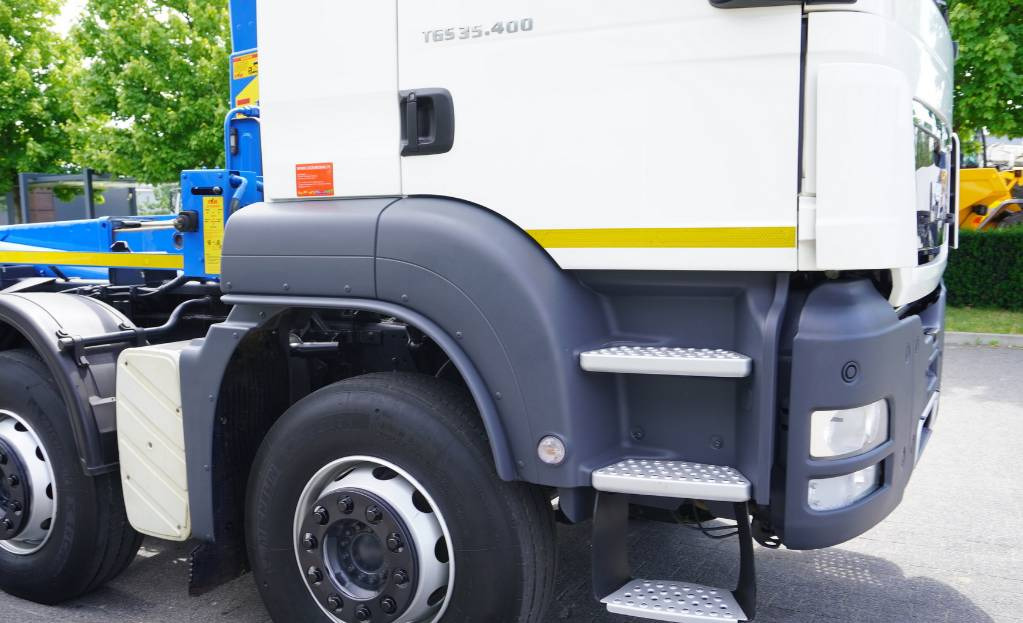 MAN TGS 35.400 8×4 HYVA LIFT 32.56 SE hooklift — crédit-bail MAN TGS 35.400 8×4 HYVA LIFT 32.56 SE hooklift: photos 22 MAN TGS 35.400 8×4 HYVA LIFT 32.56 SE hooklift — crédit-bail MAN TGS 35.400 8×4 HYVA LIFT 32.56 SE hooklift: photos 22