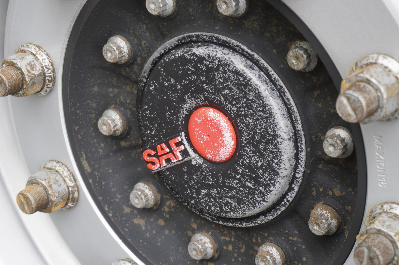 Camion fourgon MAN TGX 18.430 / 18 EPAL box / Fruehauf 18 EPAL box trailer / 2021: photos 18