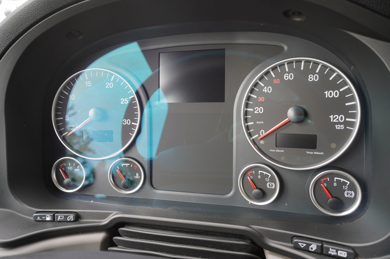 Camion fourgon MAN TGX 18.430 / 18 EPAL box / Fruehauf 18 EPAL box trailer / 2021: photos 26