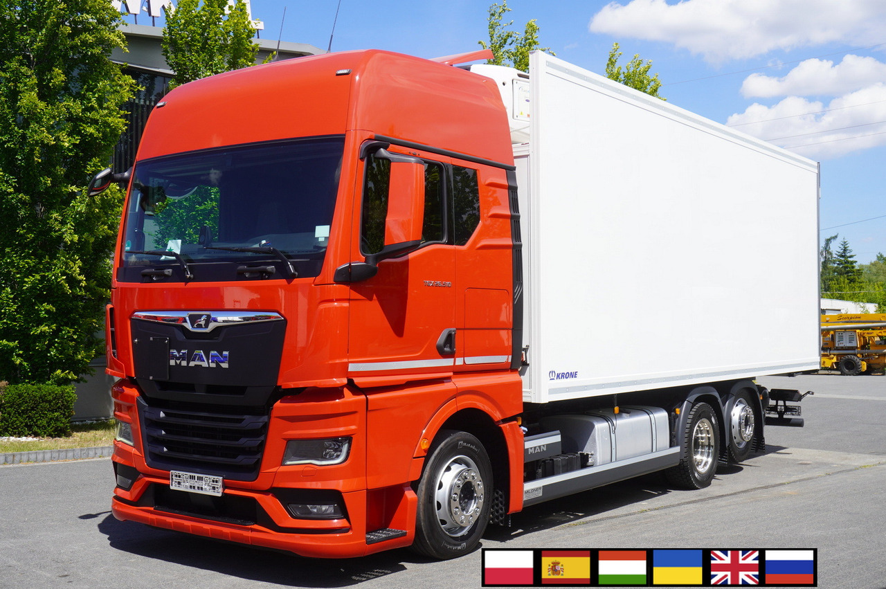 MAN TGX 26.510 / 2022 / NEW Krone bitemperature refrigerated truck / Carrier Supra 850 MT / 4 units - Camion frigorifique: photos 1 MAN TGX 26.510 / 2022 / NEW Krone bitemperature refrigerated truck / Carrier Supra 850 MT / 4 units - Camion frigorifique: photos 1