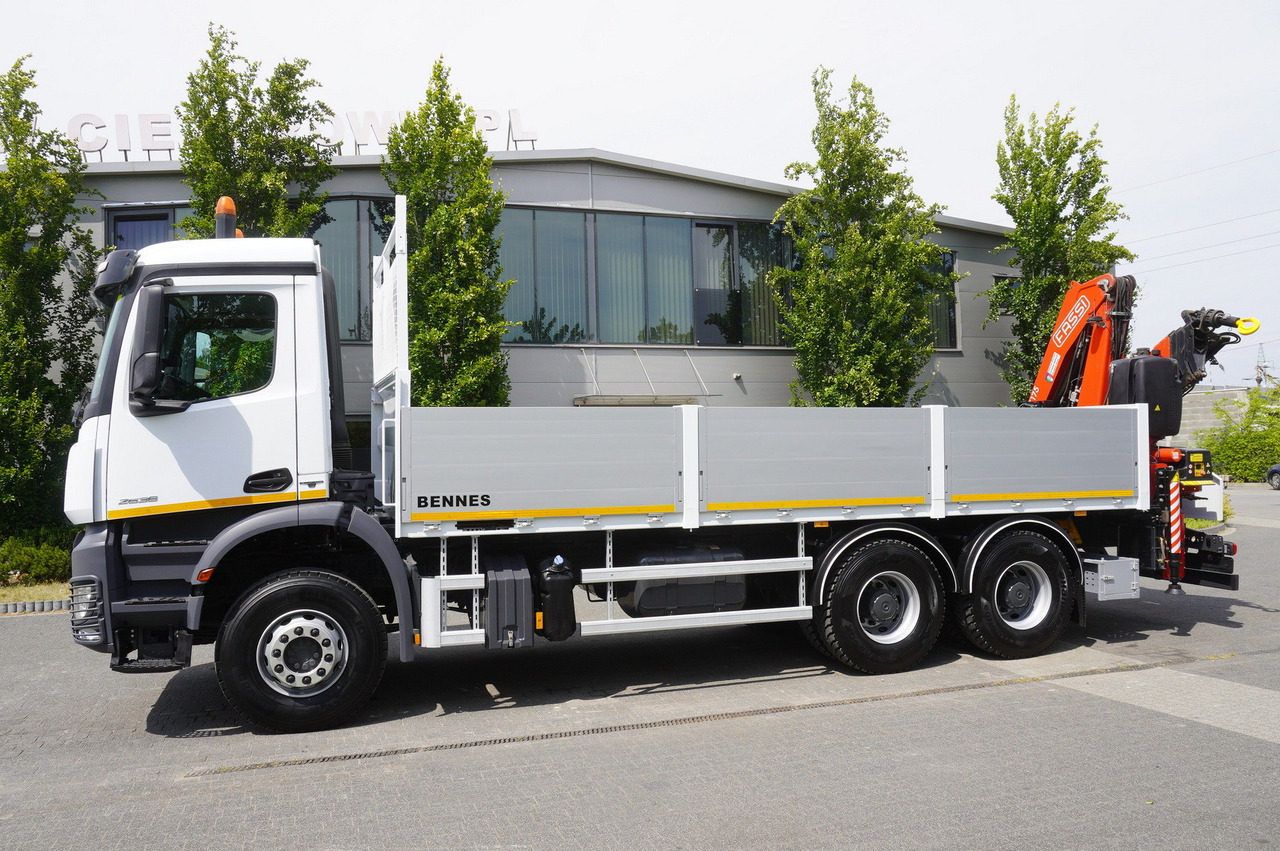 MERCEDES-BENZ AROCS 2636 Flatbed / HDS FASSI F175 7.7 T / 150,000 km - Camion grue: photos 5 MERCEDES-BENZ AROCS 2636 Flatbed / HDS FASSI F175 7.7 T / 150,000 km - Camion grue: photos 5