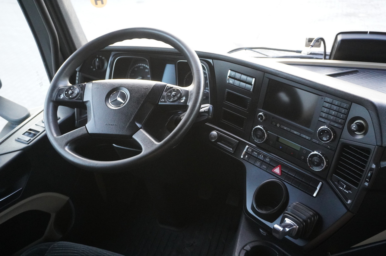 MERCEDES-BENZ Actros 1830 4x2 E6 / Curtainsider 18 EPAL / Sleeper cab — crédit-bail MERCEDES-BENZ Actros 1830 4x2 E6 / Curtainsider 18 EPAL / Sleeper cab: photos 22