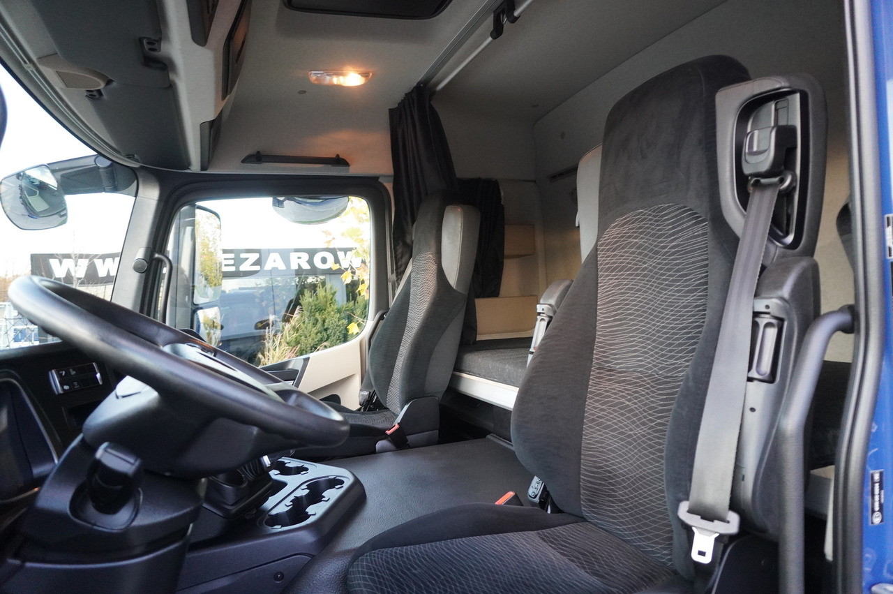 MERCEDES-BENZ Actros 1830 4x2 E6 / Curtainsider 18 EPAL / Sleeper cab — crédit-bail MERCEDES-BENZ Actros 1830 4x2 E6 / Curtainsider 18 EPAL / Sleeper cab: photos 21