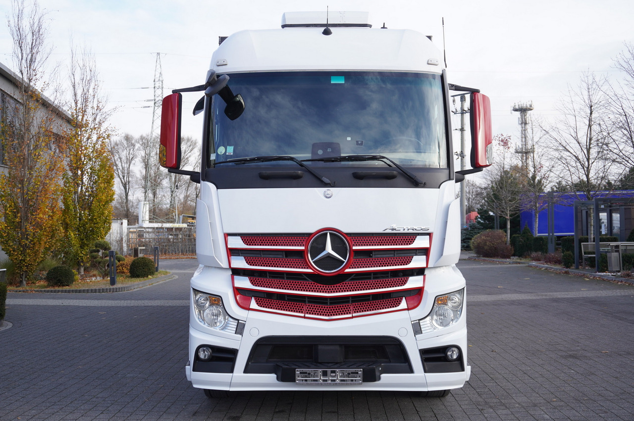 MERCEDES-BENZ Actros 1835 E6 4×2 / Curtainsider 21 pallets / tail lift 1.5t - Camion à rideaux coulissants: photos 4 MERCEDES-BENZ Actros 1835 E6 4×2 / Curtainsider 21 pallets / tail lift 1.5t - Camion à rideaux coulissants: photos 4