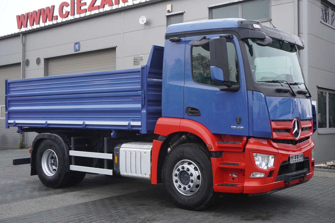 MERCEDES-BENZ Actros 1846 4×2 / NEW 3-sided tipper / 10 t load cap / Diff. lock - Camion benne: photos 3 MERCEDES-BENZ Actros 1846 4×2 / NEW 3-sided tipper / 10 t load cap / Diff. lock - Camion benne: photos 3