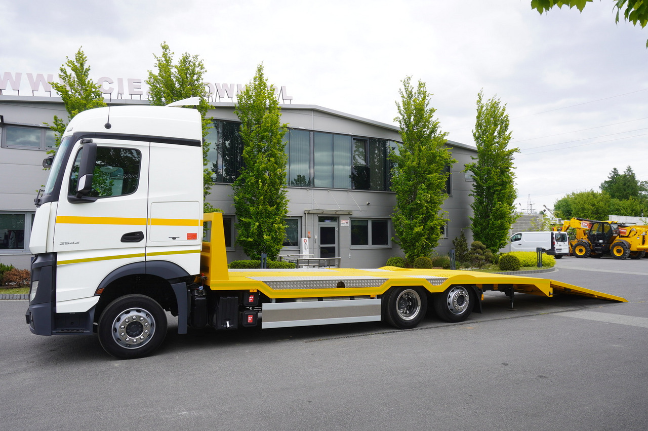 MERCEDES-BENZ Actros 2542 / NEW tow truck / steered 3rd axle - Camion porte-voitures: photos 4 MERCEDES-BENZ Actros 2542 / NEW tow truck / steered 3rd axle - Camion porte-voitures: photos 4