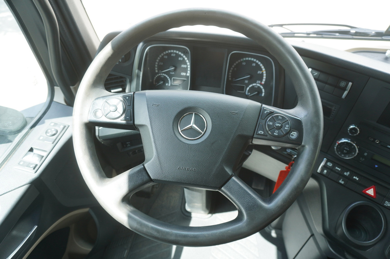 MERCEDES-BENZ Actros 2542 / NEW tow truck / steered 3rd axle — crédit-bail MERCEDES-BENZ Actros 2542 / NEW tow truck / steered 3rd axle: photos 26