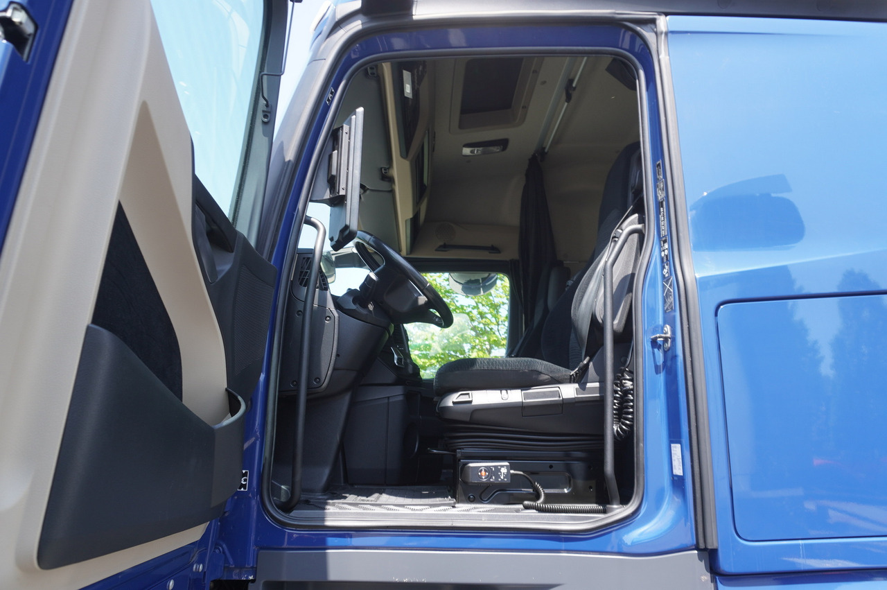 MERCEDES-BENZ Actros 2545 / 2021 / Hagemann refrigerator Multitemperature — crédit-bail MERCEDES-BENZ Actros 2545 / 2021 / Hagemann refrigerator Multitemperature: photos 15 MERCEDES-BENZ Actros 2545 / 2021 / Hagemann refrigerator Multitemperature — crédit-bail MERCEDES-BENZ Actros 2545 / 2021 / Hagemann refrigerator Multitemperature: photos 15