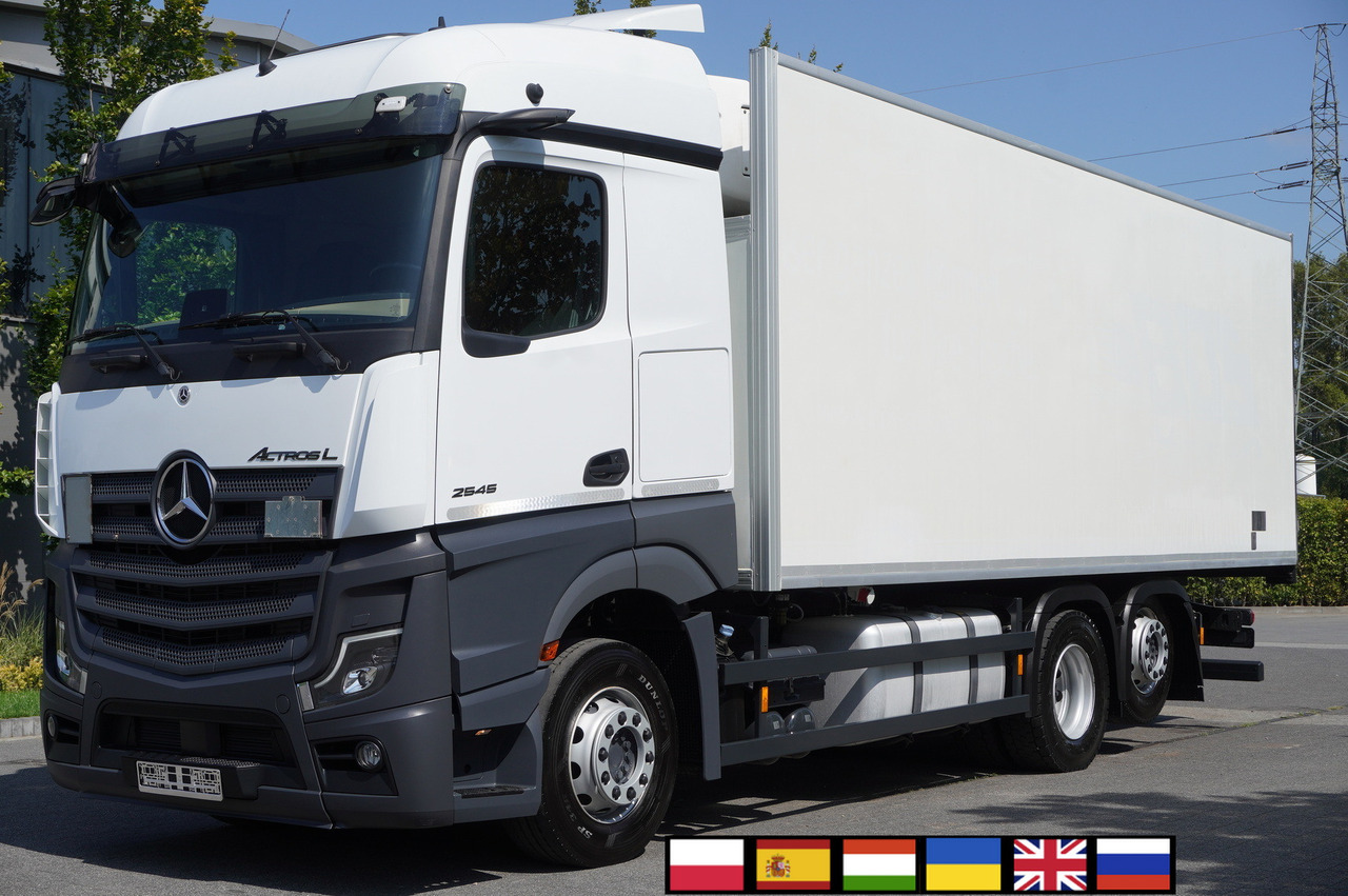 MERCEDES-BENZ Actros 2545 MP5 6×2 E6 / Kiesling meat hook refrigerator / Carrier Supra 1250 / 2022 - Camion frigorifique: photos 1 MERCEDES-BENZ Actros 2545 MP5 6×2 E6 / Kiesling meat hook refrigerator / Carrier Supra 1250 / 2022 - Camion frigorifique: photos 1